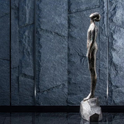 Художники бронзовой скульптуры стиля человека статуй сада мыслителя бронзовые подгоняли